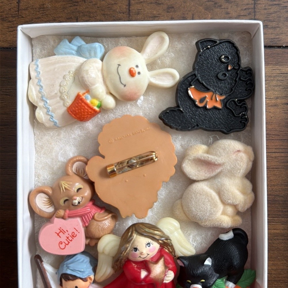 Hallmark Vintage Holiday Pins